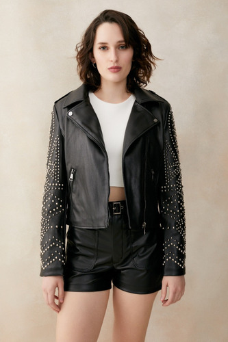 Campera Cuero Con Tachas Rimmel