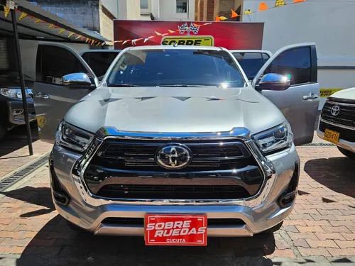Toyota Hilux Srx 2.8 4x4 Diesel At Mod 2023