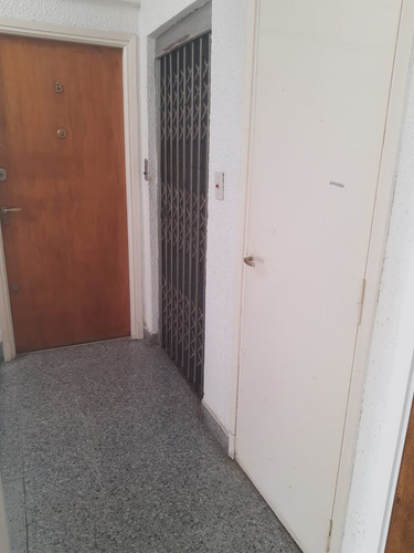 Imagen 10 de 10 de Venta Depto 2 Amb A La Calle Zona Plaza Mitre