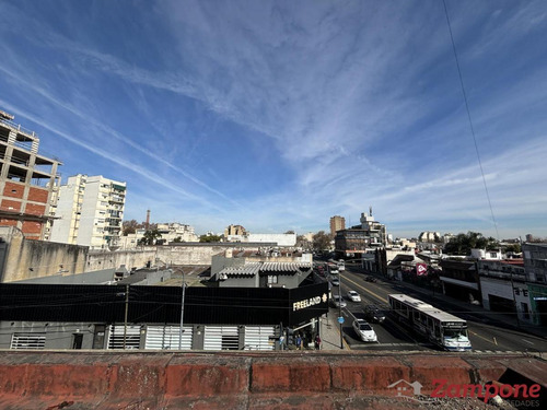 Ideal Inversion Edificio En Juan B Justo Y Emilio Lamarca
