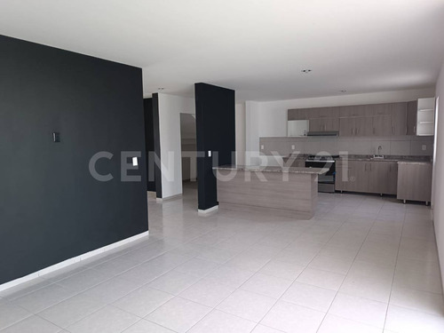 Casa Nueva En Palma Mallorca, Celaya, Gto.