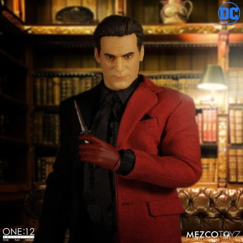 Mezco One:12 Collective Two Face Dos Caras Mezco One
