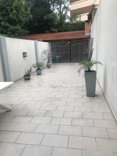 Imagen 3 de 24 de Duplex Con 20 Mts De Fondo 4 Amb 3 Baños Cochera Cubierta * Toma Menor Valor Pte De Pago*