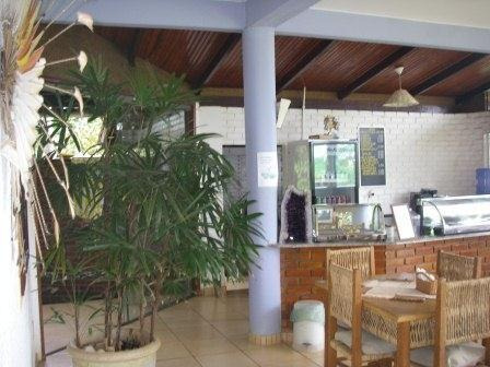 Imagem 5 de 14 de Casas Com 4 Quartos, 2 Casas Particular, 1 Comercial.
