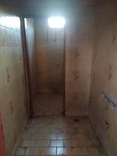 Imagen 9 de 12 de Alquiler Local Comercial De 600m2 Totales En 2 Plantas, Km 35 Virrey Del Pino.
