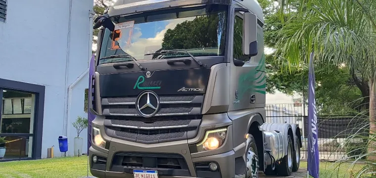 Mercedes-benz Actros 2548 Ls 6x2 Bluetec