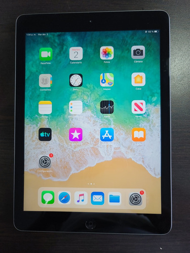 Apple iPad Air Con Cargador Space Gray En Buen Estado