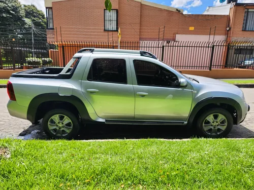 Renault Duster Oroch 2.0 Dynamique At