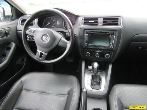 Volkswagen New Jetta 2.5 Comfortline