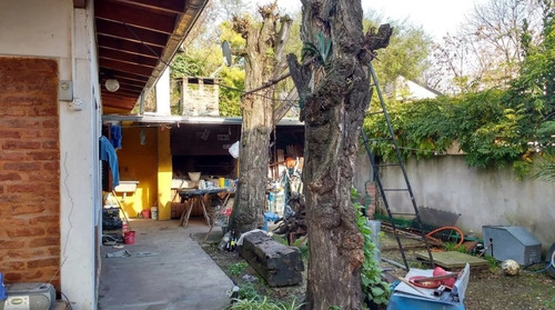 Imagen 9 de 13 de Propiedad De Dos Pisos - Barrio El Cortijo