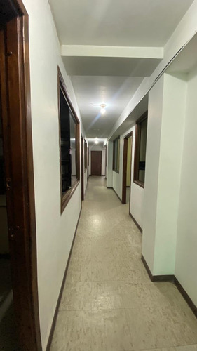 Imagen 4 de 19 de Venta De 12 Locales Comerciales, Sector Barrio Obrero. Adlz