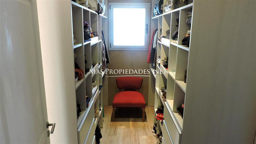 Imagen 15 de 17 de Casa En Venta En Berazategui Las Golondrinas 6 Ambientes