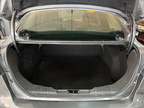 Ford Focus 2.0 SE PLUS 16V FLEX 4P POWERSHIFT