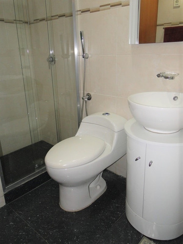 Imagen 8 de 12 de Apartamento En Alquiler En Lecheria C.r Marina Del Rey