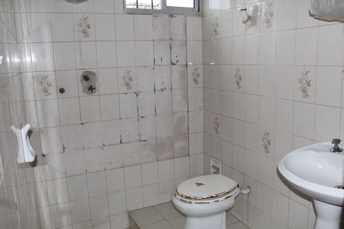 Imagen 6 de 18 de Casa En Venta En Carrasco Norte De Tres Dormitorios