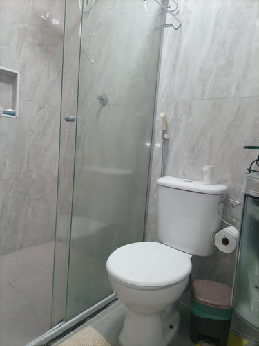 Casa Com 2 Sala 4 Quarto 1 Cozinha 4 Banheiro,1 Quintal.