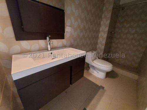 Imagen 13 de 19 de Livy Ramirez Vende Apartamento En La Castellana Mls #22-12344