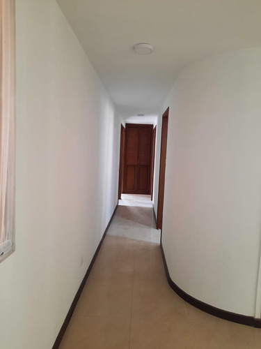 Apartamento En Venta Laureles