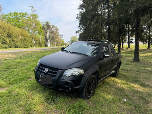 Fiat Strada 1.8 Adventure Cab Ex Aa+da