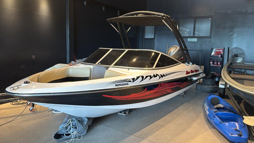 Lancha Victoria Open Wake / 115 Hp