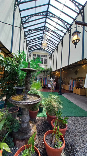 Se Arrienda Hermoso Local Barrio Italia (104826)