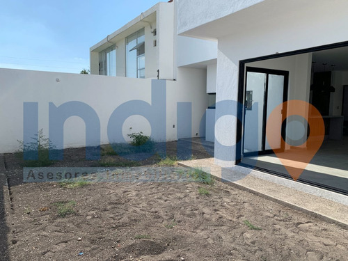 Imagen 11 de 30 de Casa En Venta En Lomas De Juriquilla (nueva)