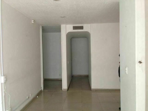 Imagen 5 de 14 de Casa En Venta En Bosques De Las Lomas Con Uso De Suelo Para