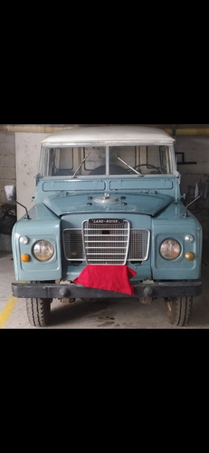 Imagen 5 de 16 de Land Rover Santana 88