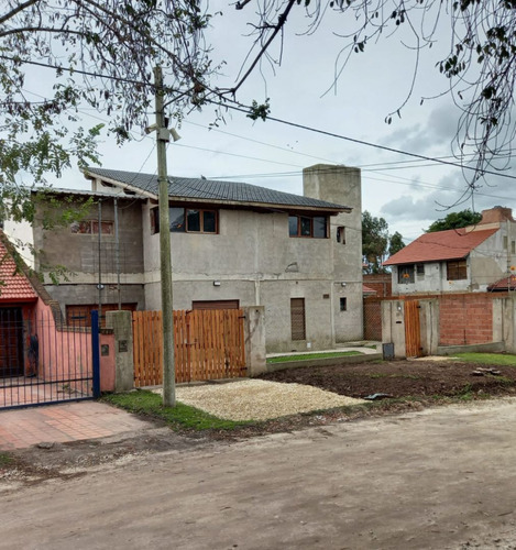 Casa En Venta En Colina De Peralta Ramos