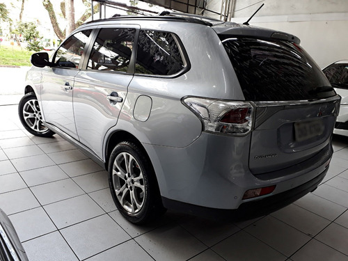 Mitsubishi Outlander 2.0 Automática Teto / Carro Barato Aqui