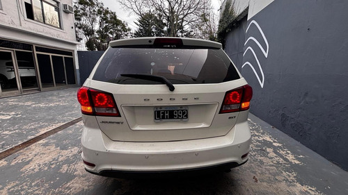 Dodge Journey 2.4 Sxt Atx Techo 3filas