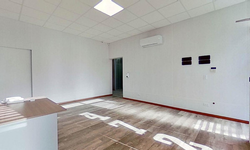 Imagen 13 de 24 de Venta - Local De Oficinas - A Estrenar - Patio - Depósito - Luminoso - Quilmes