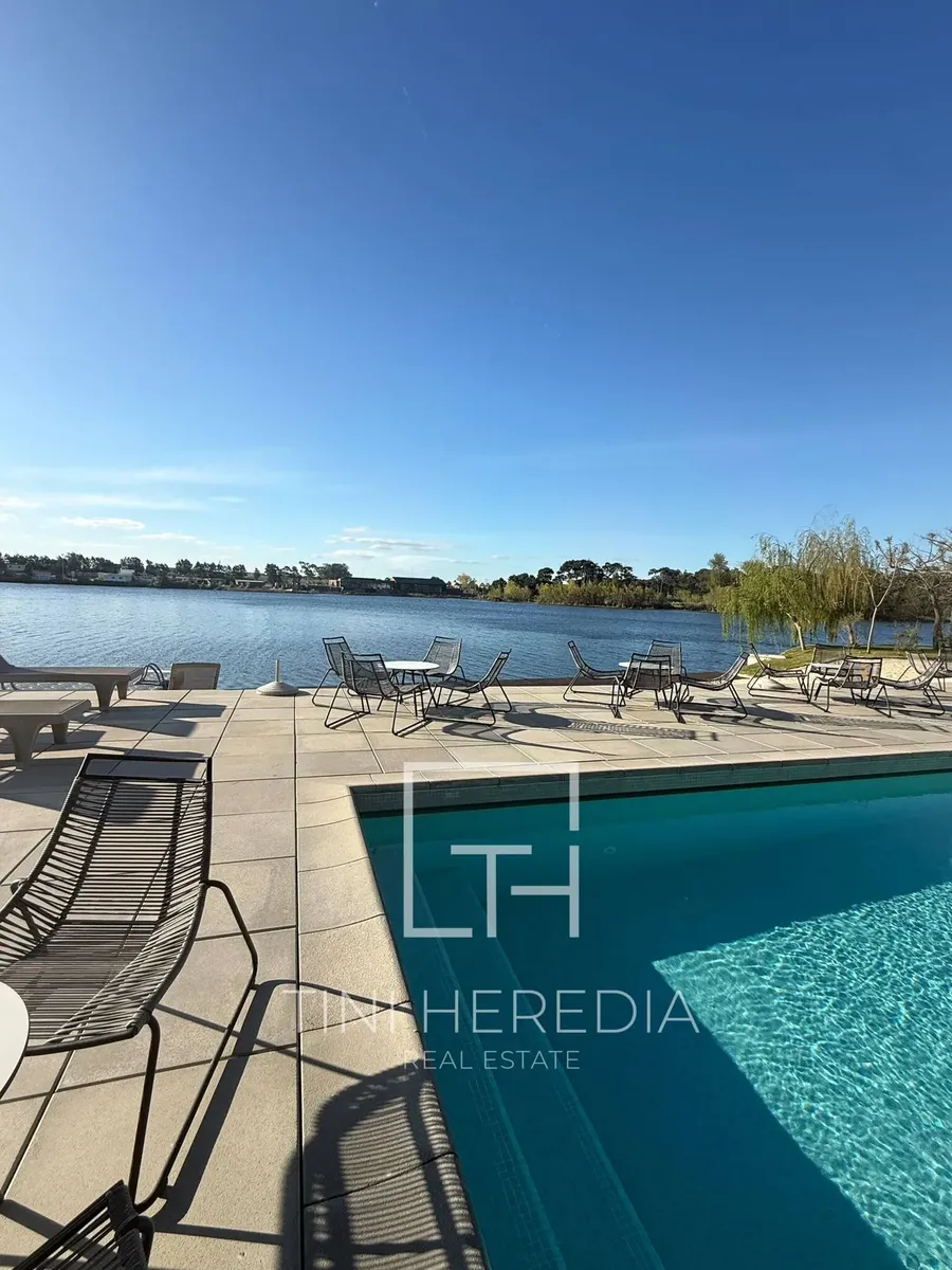 Apartamento 2 Dormitorios Con Cochera A Estrenar Carrasco Boating · Foto 5