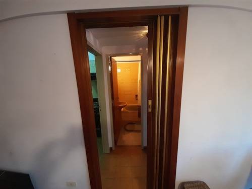Imagen 8 de 18 de Departamento De 2 Ambientes - Al Frente - Lamadrid 2500