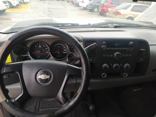 Imagen 5 de 8 de Chevrolet 3500 Hd