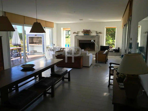 Imagen 6 de 13 de Casa En Venta José Ignacio 5 Dorm, 1015 M2 #1825