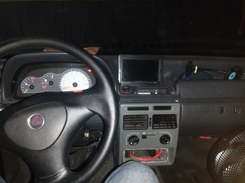 Fiat Fiorino 1.3 Flex 4p
