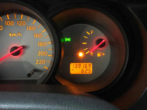 Imagem 17 de 17 de Nissan Livina 2014 1.6 S Flex 5p
