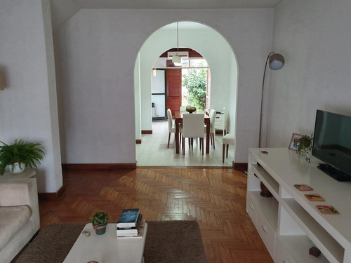 Imagen 1 de 7 de Ph - Villa Adelina