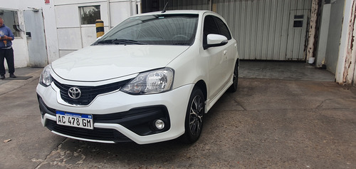 Toyota Etios 1.5 Platinum At