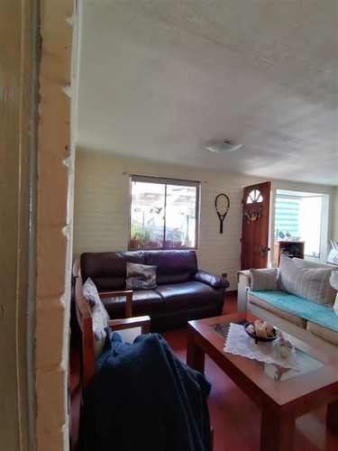 Imagen 2 de 25 de Casa En Venta 213 M2 Terreno, 4d,2b,e,b. La Farfana, Maipú.
