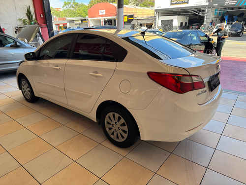 Hyundai HB20S HB20S 1.6 Comfort Plus