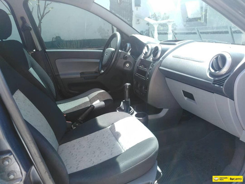 Ford Fiesta Max Sincronico