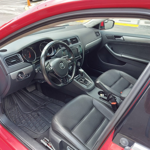 Imagen 6 de 11 de Volkswagen Jetta Sportline Dsg 2017