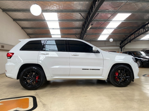 Jeep Grand Cherokee Srt - Jeep Srt - Sq5 - Q5 - Bmw X6 - X5