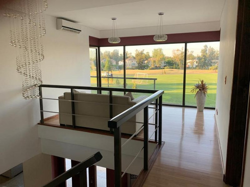 Imagen 13 de 29 de Venta Con Renta - Casa En Saint Thomas Este