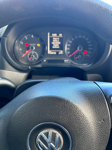 Volkswagen Suran 1.6 Imotion Trendline 11b