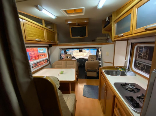 Motorhome Sprinter 413 (tu Lugar )