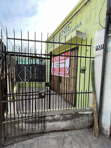 Oportunidad De Inversión Casa Amplia Con Local Comercial.