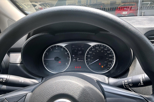 Nissan Versa 2023